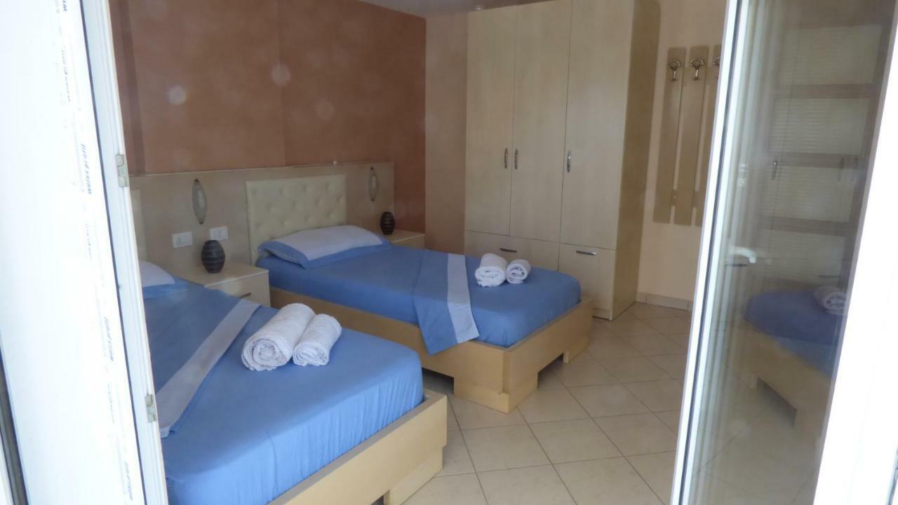 Duplex Lejlighed Durrës Eksteriør billede